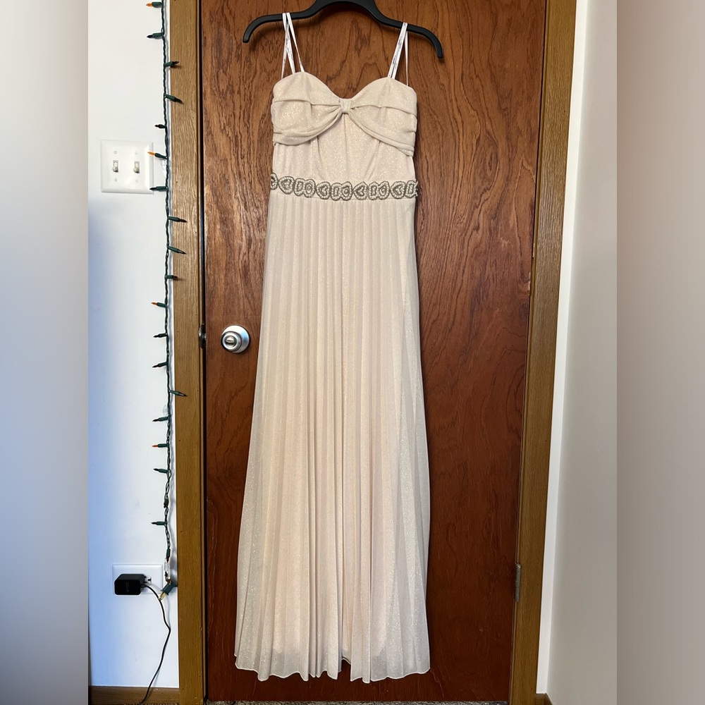 Ivory prom dress